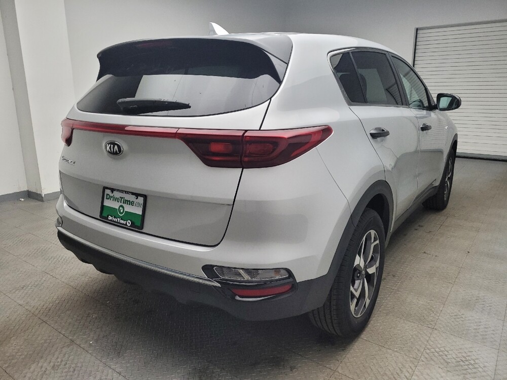 2020 Kia Sportage in Taylor, MI 48180 - 18115205 9