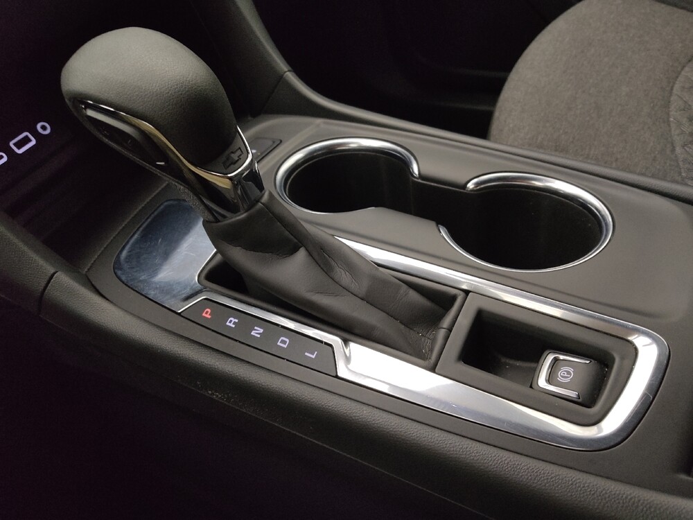 2024 Chevrolet Equinox in Lakewood, CO 80215 - 18115207 26