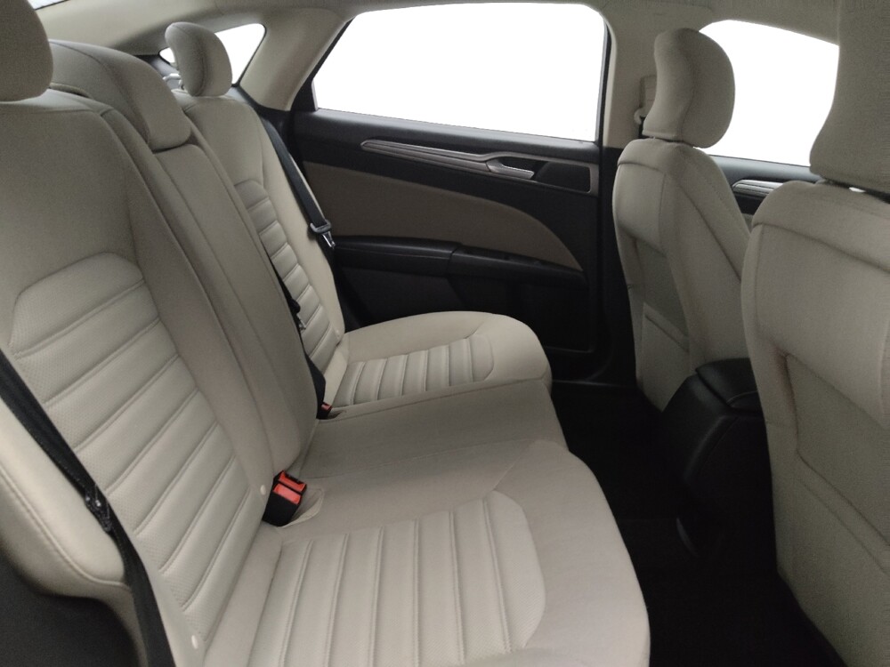 2018 Ford Fusion in Lewisville, TX 75067 - 18115209 19