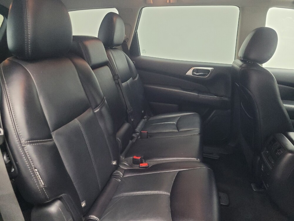 2018 Nissan Pathfinder in Indianapolis, IN 46219 - 18115210 19