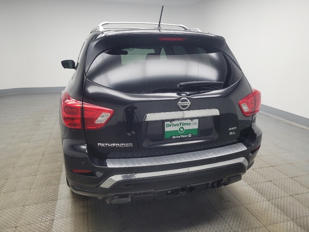 2018 Nissan Pathfinder in Indianapolis, IN 46219 - 18115210 6