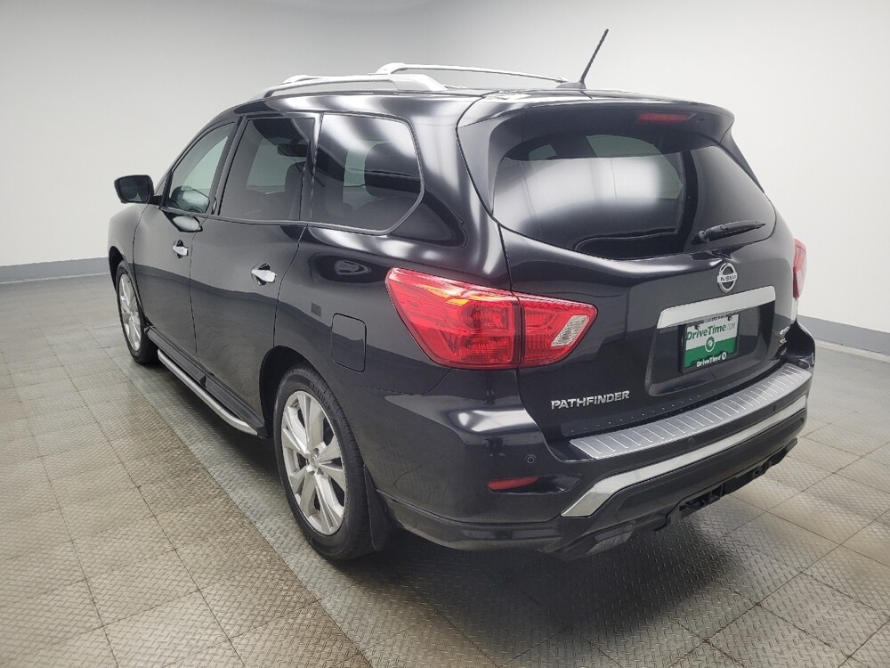 2018 Nissan Pathfinder in Indianapolis, IN 46219 - 18115210 5
