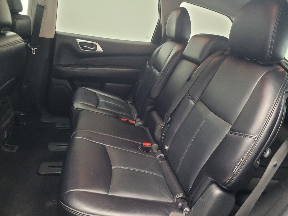 2018 Nissan Pathfinder in Indianapolis, IN 46219 - 18115210 18