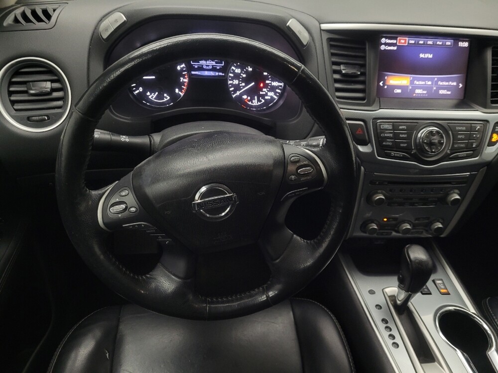 2018 Nissan Pathfinder in Indianapolis, IN 46219 - 18115210 22