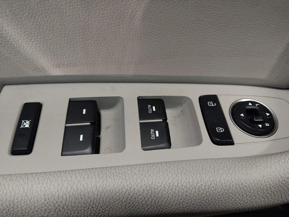 2018 Hyundai Sonata in Winston-Salem, NC 27103 - 18115213 27