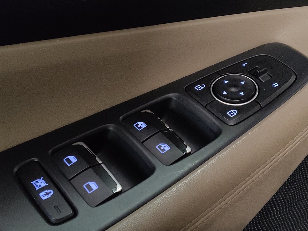 2020 Hyundai Santa Fe in Kissimmee, FL 34744 - 18115220 27