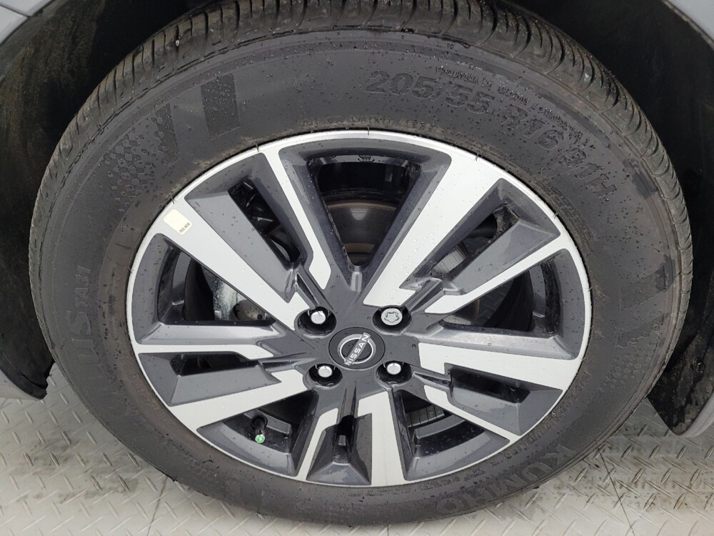 2025 Nissan Versa in Greensboro, NC 27407 - 18115223 31