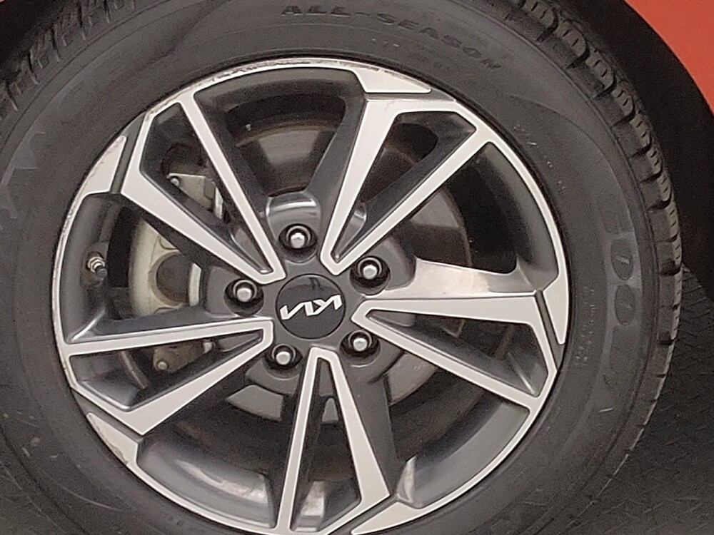 2023 Kia Forte in Fort Worth, TX 76116 - 18115237 31