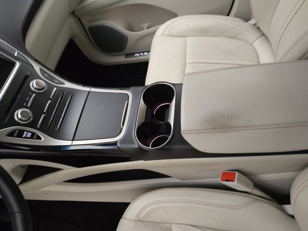 2018 Lincoln MKX in St. Louis, MO 63125 - 18115240 26