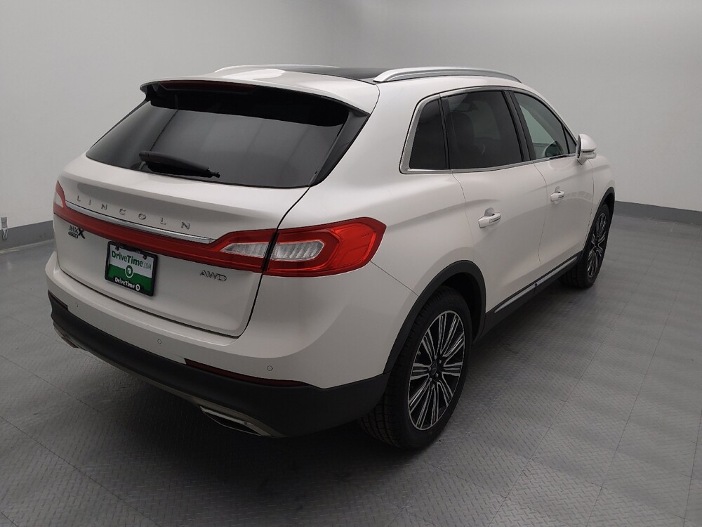 2018 Lincoln MKX in St. Louis, MO 63125 - 18115240 9