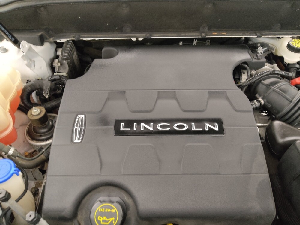 2018 Lincoln MKX in St. Louis, MO 63125 - 18115240 30