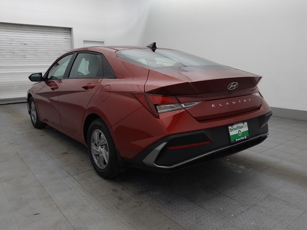 2024 Hyundai Elantra in Lakeland, FL 33815 - 18115250 5