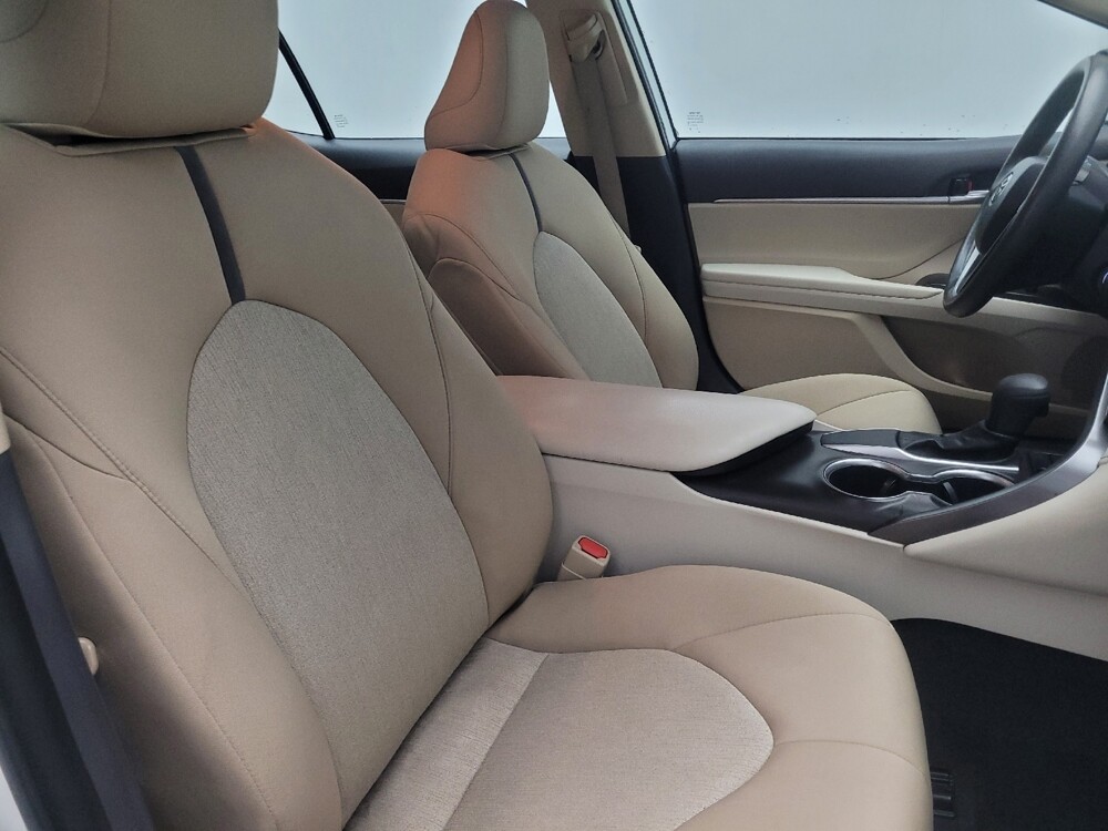 2021 Toyota Camry in Conyers, GA 30094 - 18115254 21