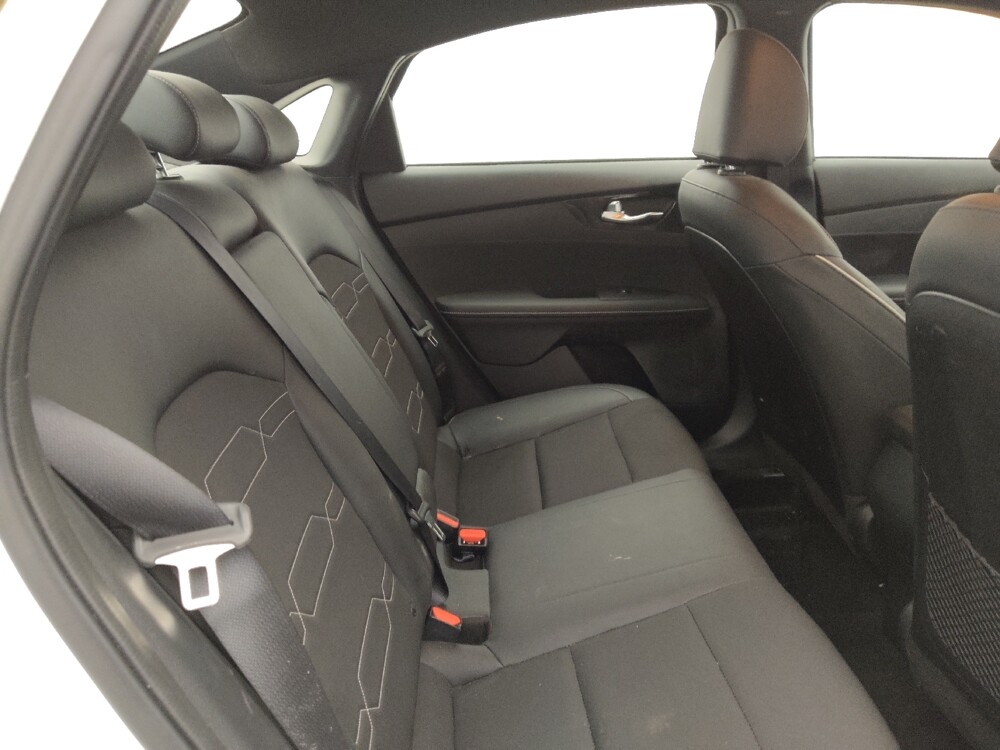 2024 Kia Forte in Fort Myers, FL 33907 - 18115257 19