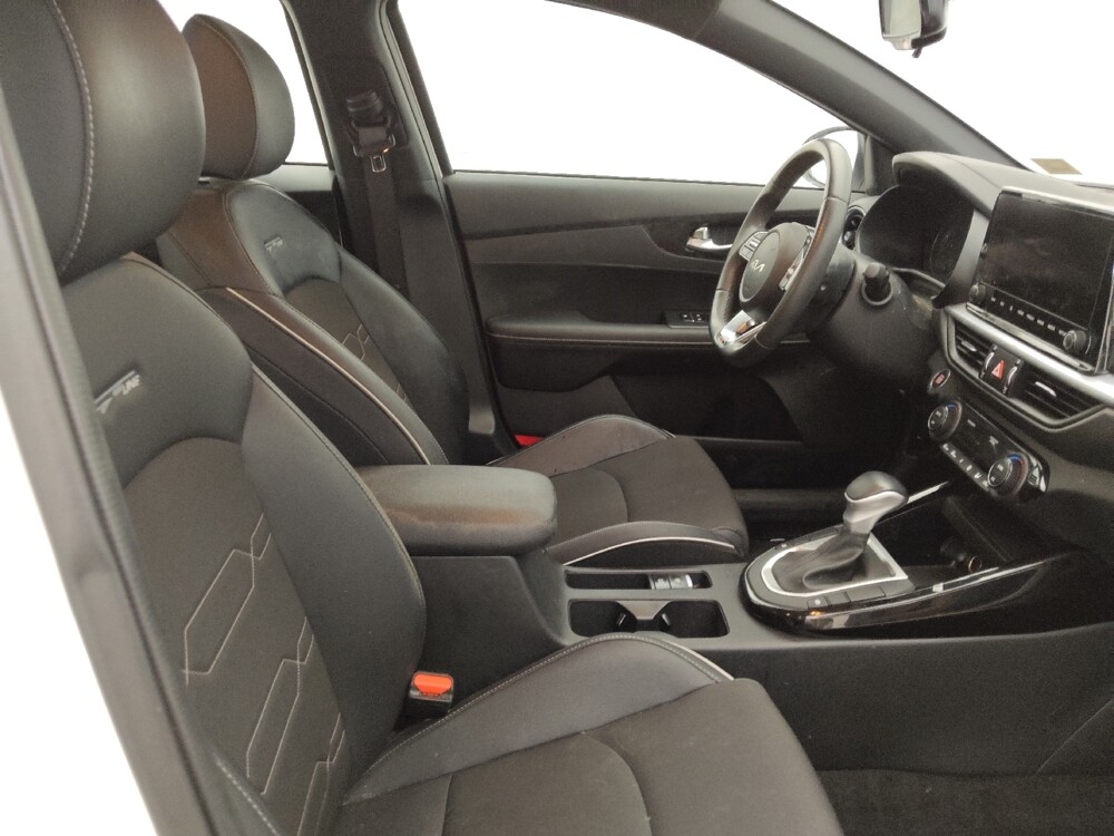 2024 Kia Forte in Fort Myers, FL 33907 - 18115257 21