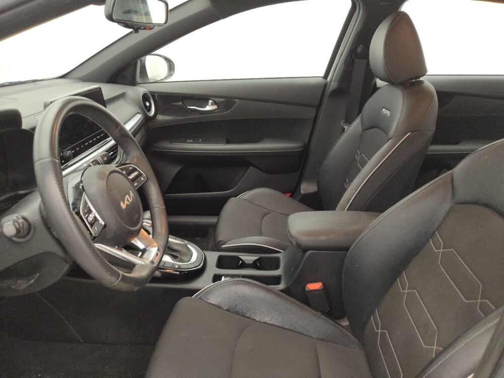 2024 Kia Forte in Fort Myers, FL 33907 - 18115257 17