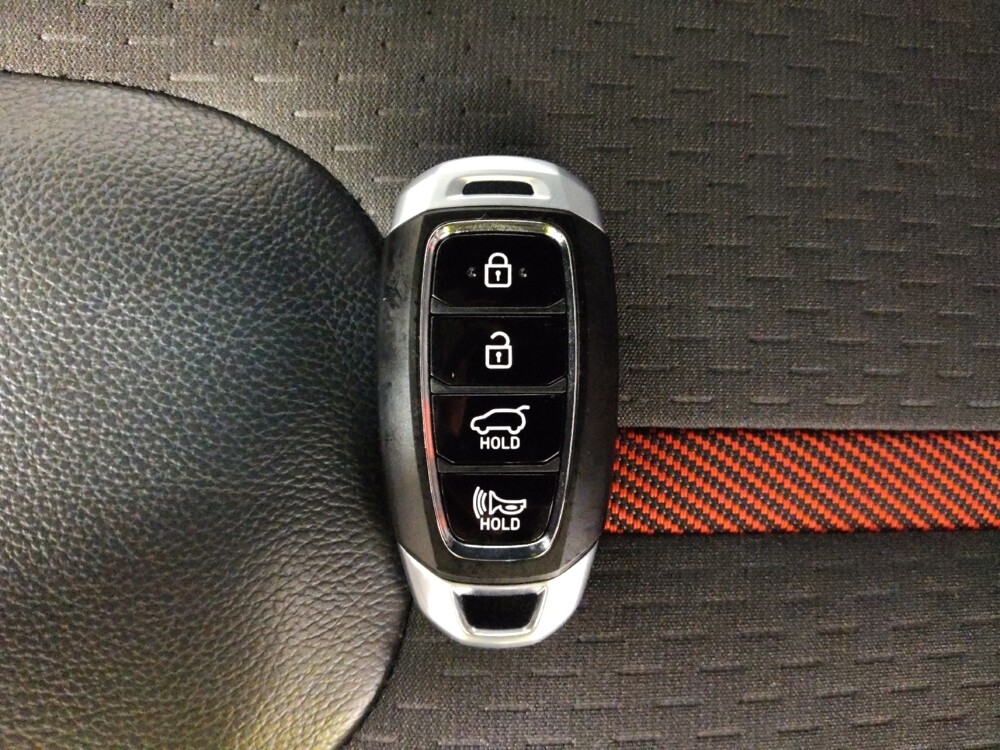 2019 Hyundai Veloster in Columbus, OH 43231 - 18115258 32