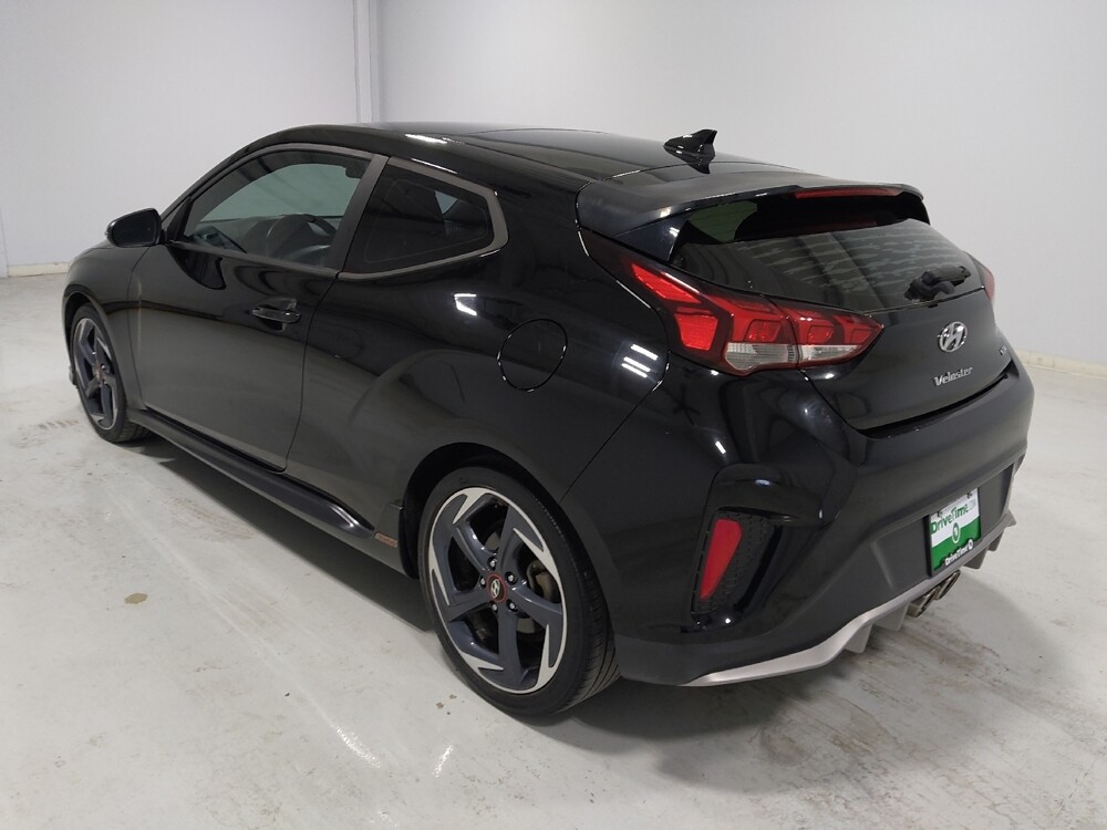 2019 Hyundai Veloster in Columbus, OH 43231 - 18115258 5