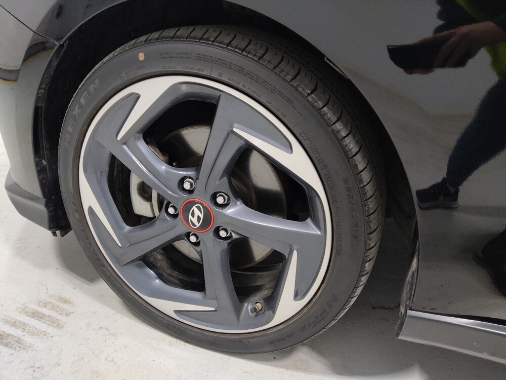 2019 Hyundai Veloster in Columbus, OH 43231 - 18115258 31