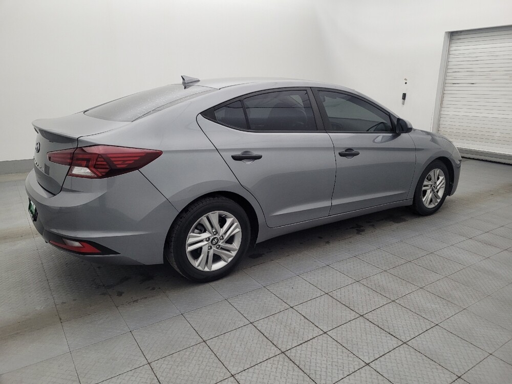 2019 Hyundai Elantra in Tampa, FL 33612 - 18115264 10
