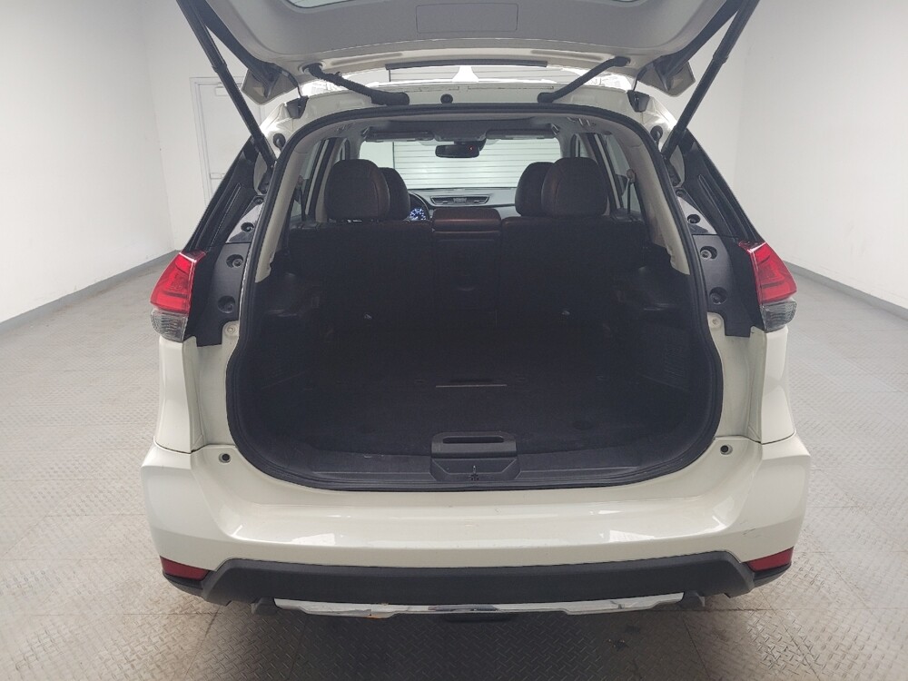 2017 Nissan Rogue in Taylor, MI 48180 - 18115278 29