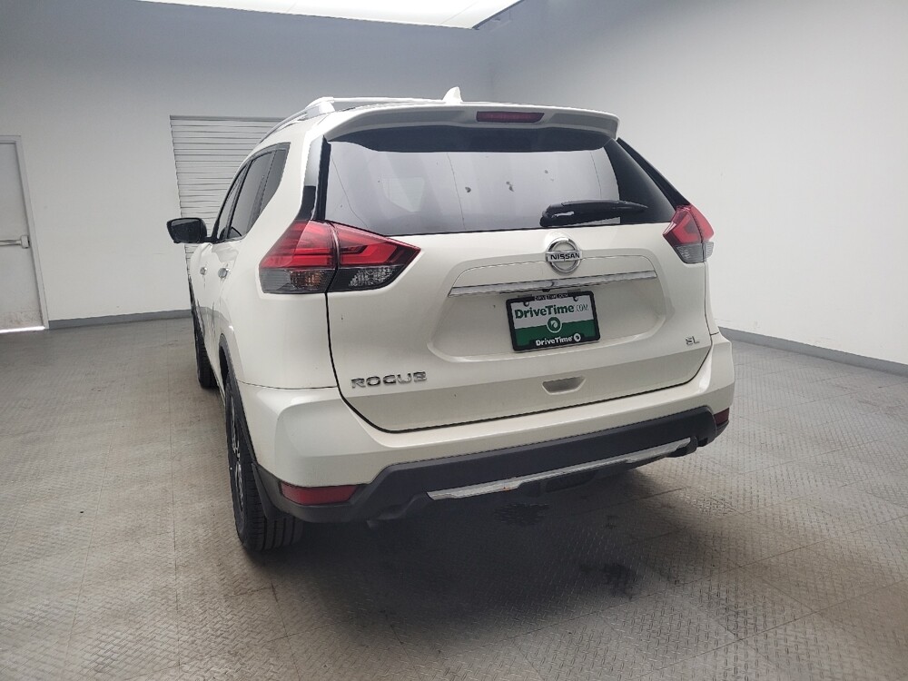 2017 Nissan Rogue in Taylor, MI 48180 - 18115278 6