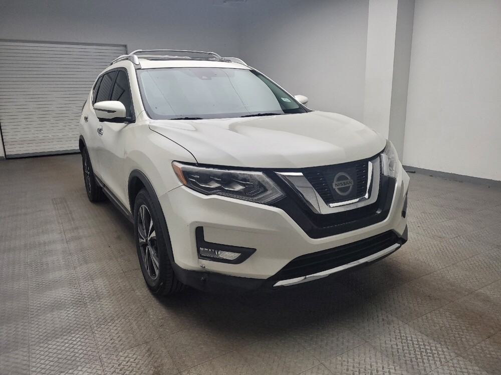 2017 Nissan Rogue in Taylor, MI 48180 - 18115278 13