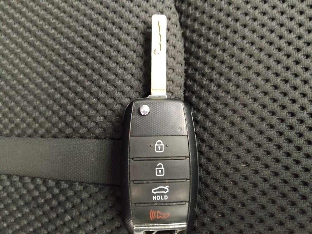 2020 Kia Optima in Lombard, IL 60148 - 18115282 32