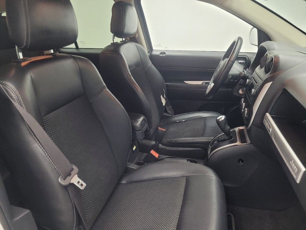 2017 Jeep Compass in Indianapolis, IN 46219 - 18115285 21