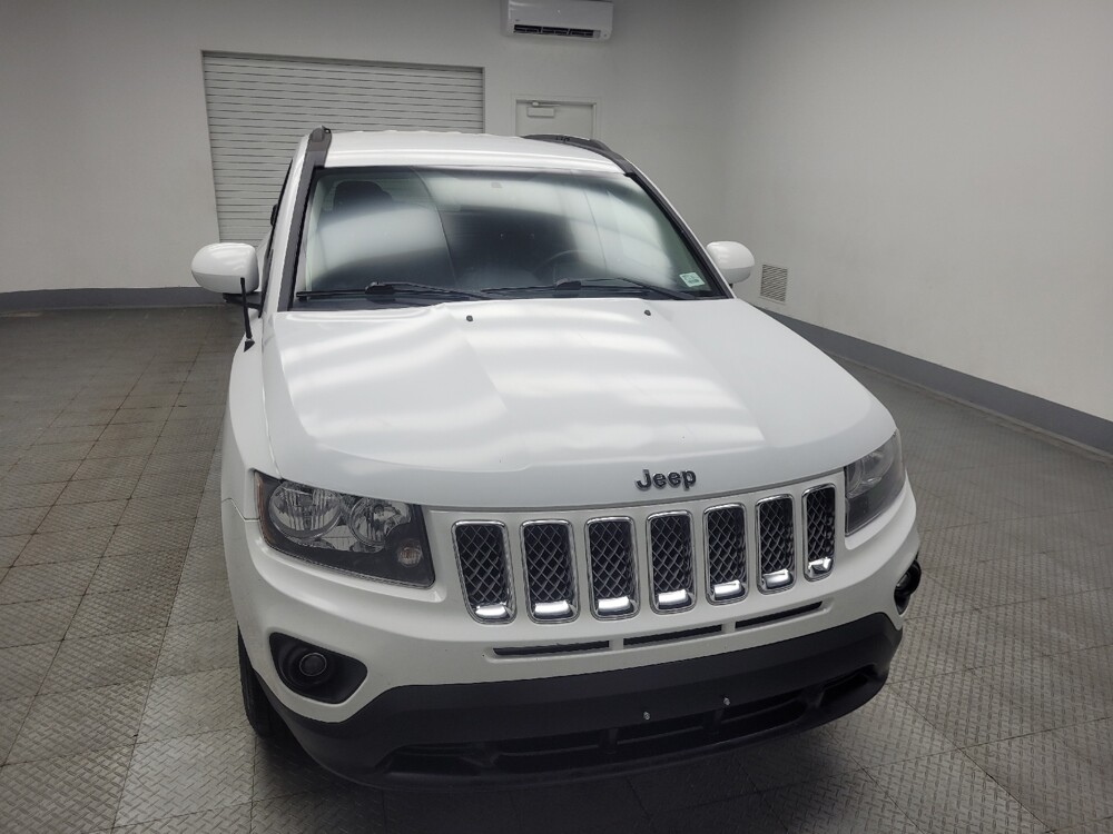 2017 Jeep Compass in Indianapolis, IN 46219 - 18115285 14