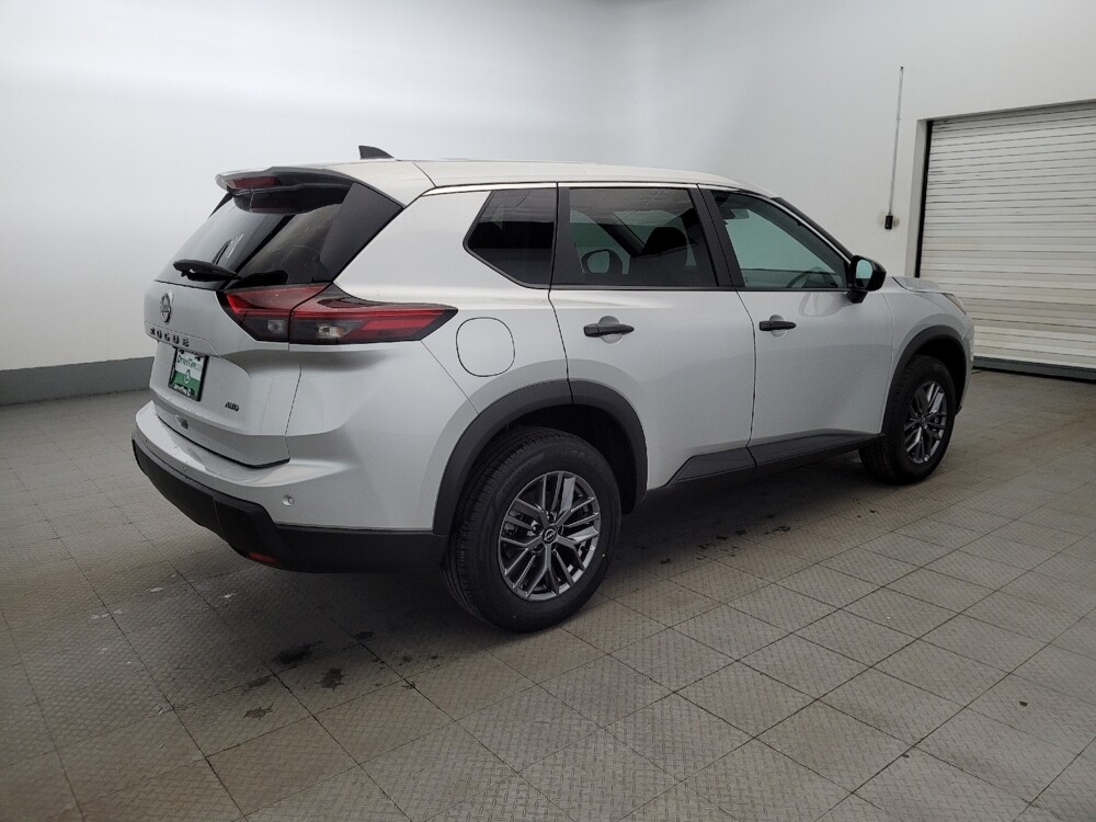 2024 Nissan Rogue in New Castle, DE 19720 - 18115287 10