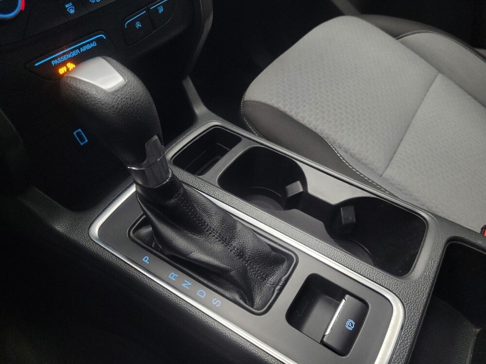 2017 Ford Escape in Indianapolis, IN 46219 - 18115297 26