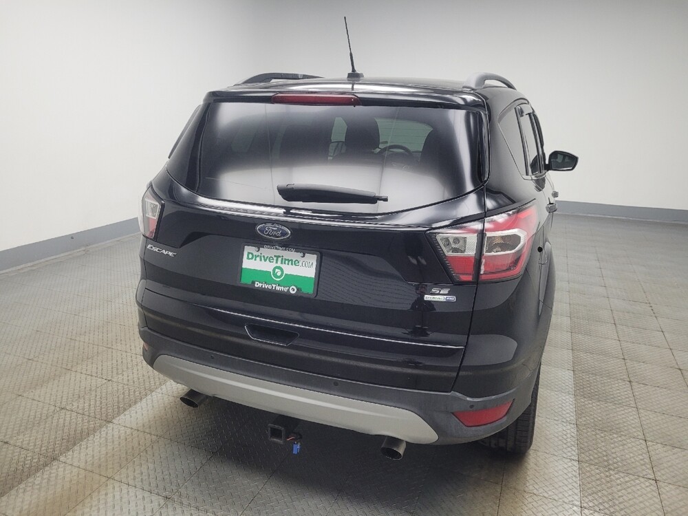 2017 Ford Escape in Indianapolis, IN 46219 - 18115297 7