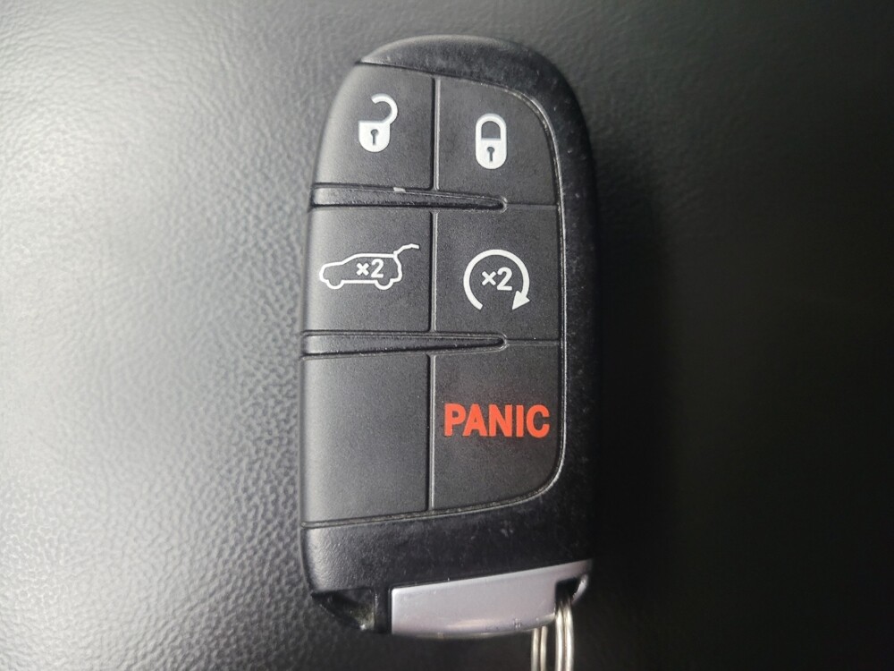 2019 Jeep Grand Cherokee in Indianapolis, IN 46219 - 18115302 32