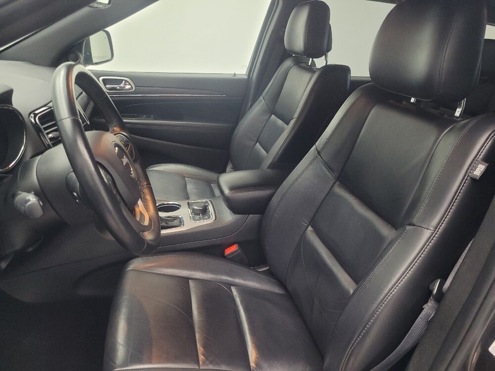 2019 Jeep Grand Cherokee in Indianapolis, IN 46219 - 18115302 17