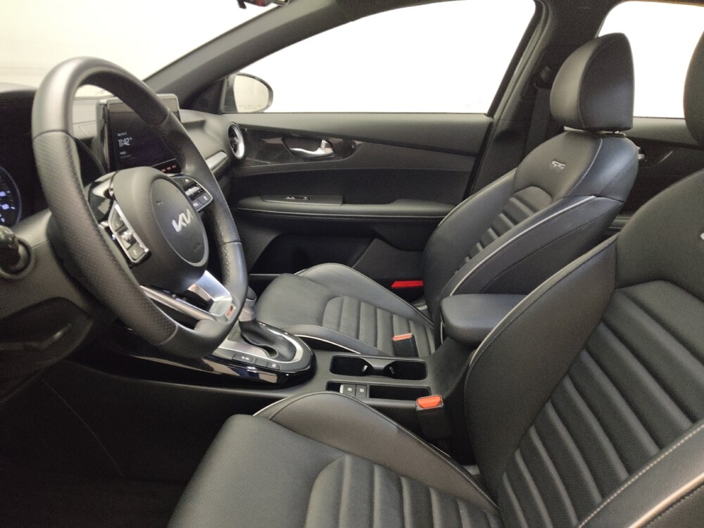 2024 Kia Forte in Fort Worth, TX 76116 - 18115308 17