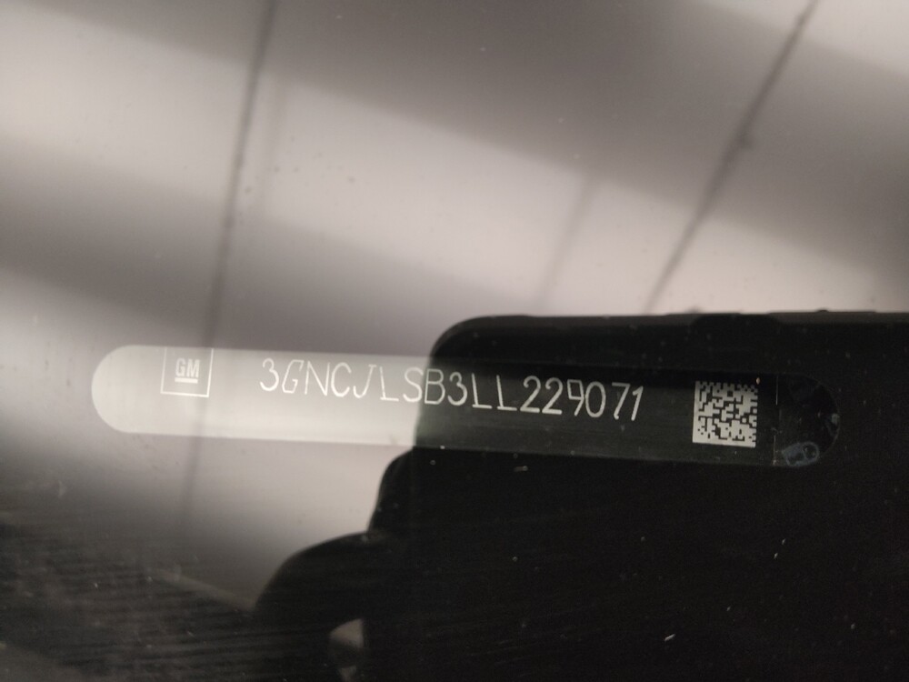 2020 Chevrolet Trax in Des Moines, IA 50310 - 18115325 33