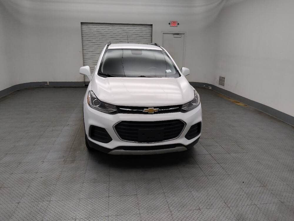 2020 Chevrolet Trax in Des Moines, IA 50310 - 18115325 14