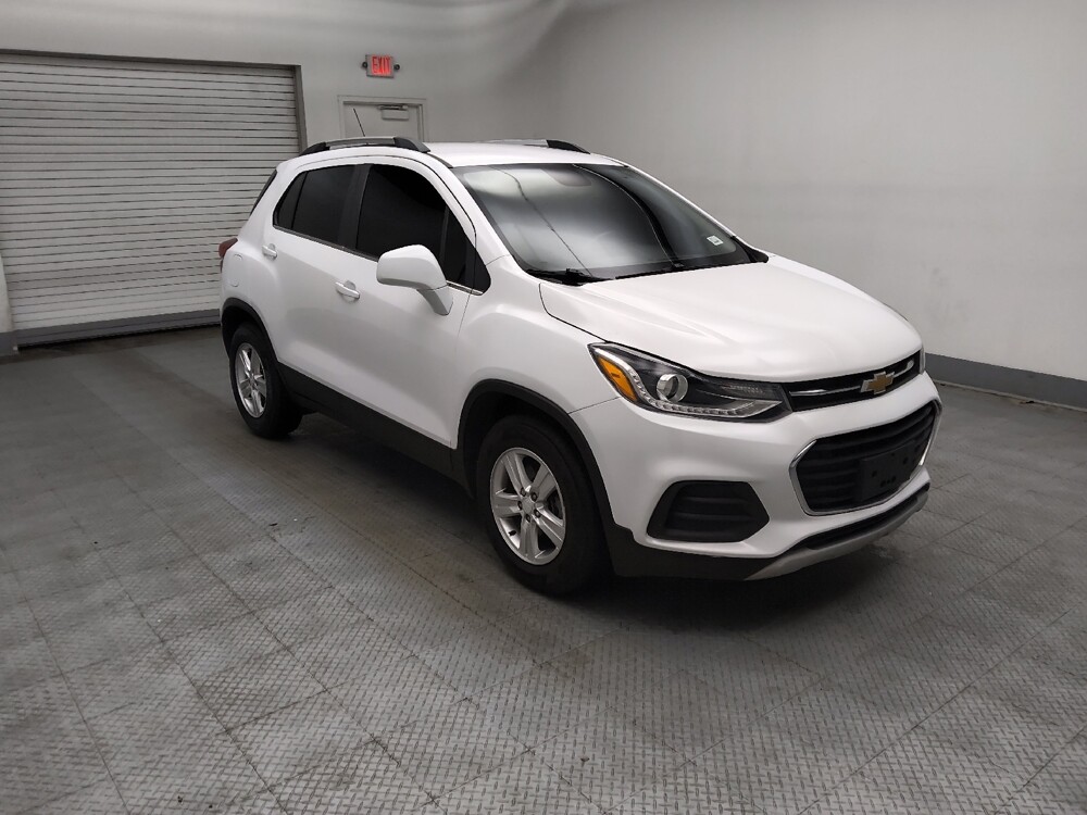 2020 Chevrolet Trax in Des Moines, IA 50310 - 18115325 11