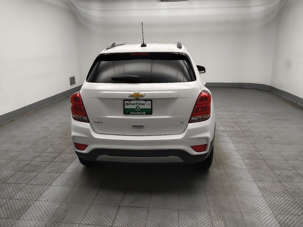 2020 Chevrolet Trax in Des Moines, IA 50310 - 18115325 7