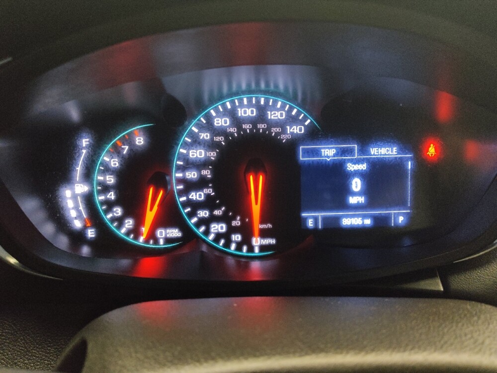 2020 Chevrolet Trax in Des Moines, IA 50310 - 18115325 23