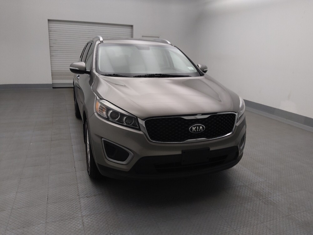 2017 Kia Sorento in Lakewood, CO 80215 - 18115329 13
