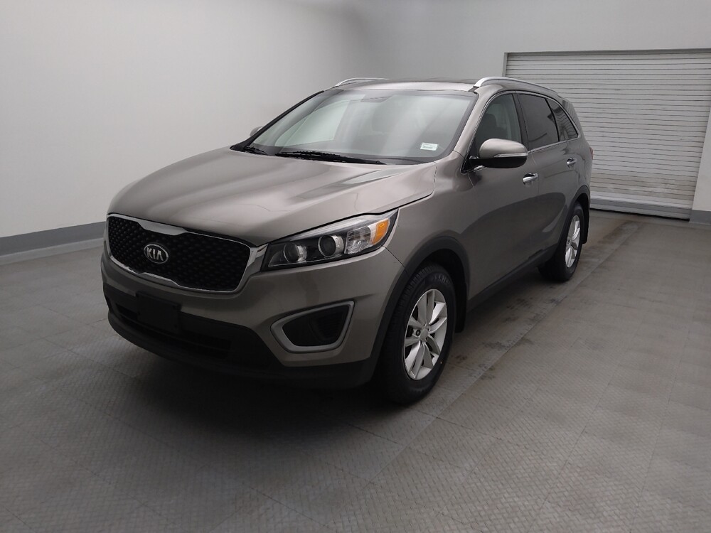2017 Kia Sorento in Lakewood, CO 80215 - 18115329 15