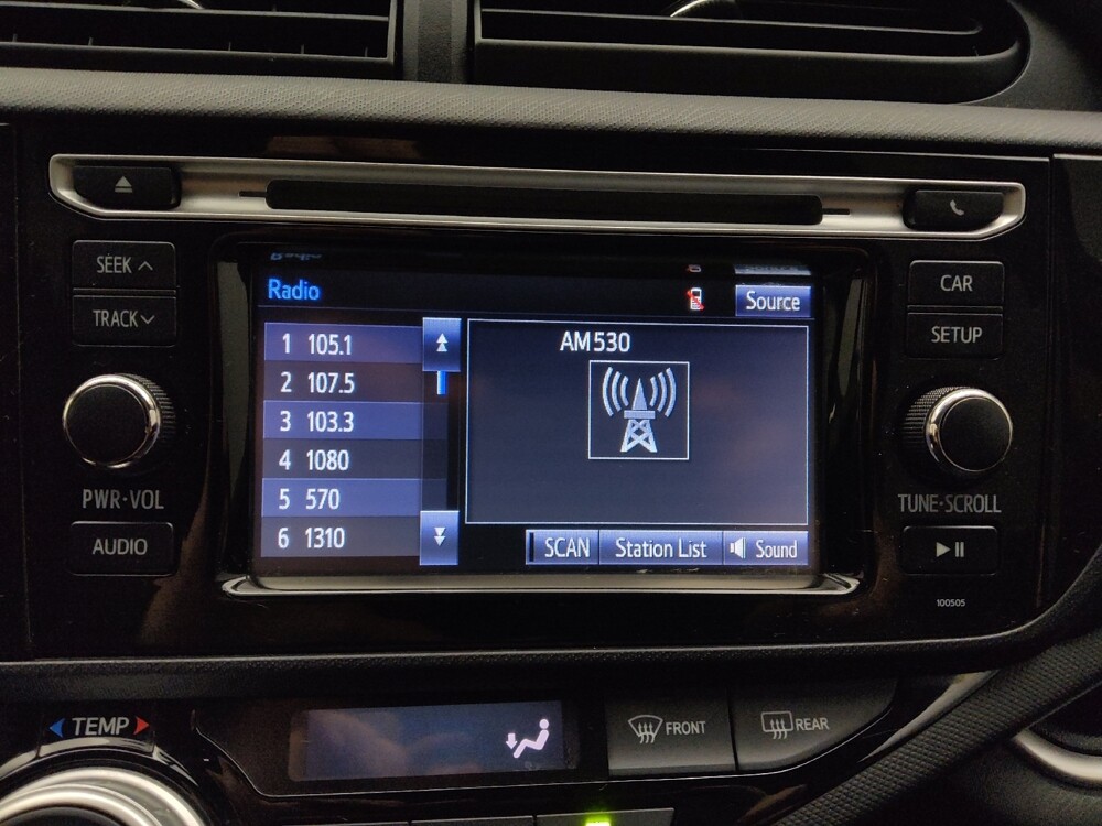 2015 Toyota Prius C in Lakewood, CO 80215 - 18115332 25