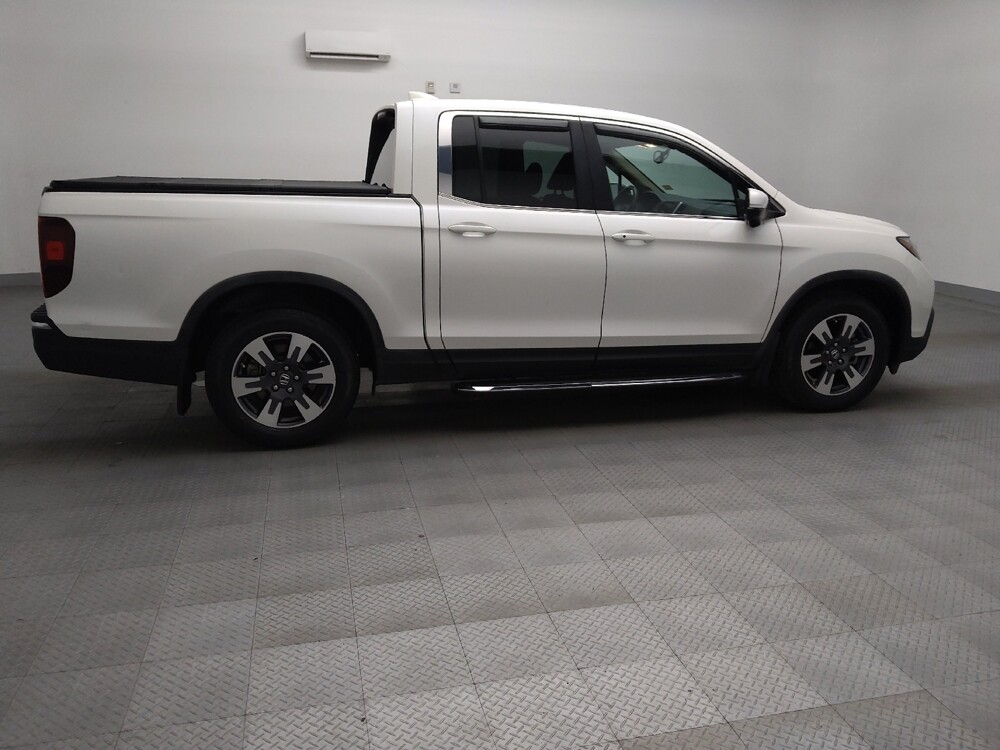 2017 Honda Ridgeline in Arlington, TX 76011 - 18115340 10