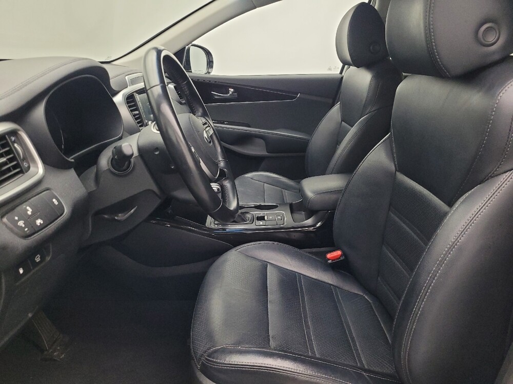2019 Kia Sorento in Gainesville, FL 32609 - 18115346 17