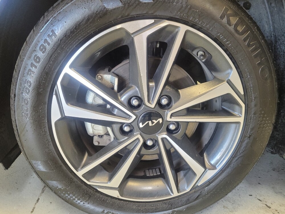 2024 Kia Forte in Sacramento, CA 95821 - 18115347 31