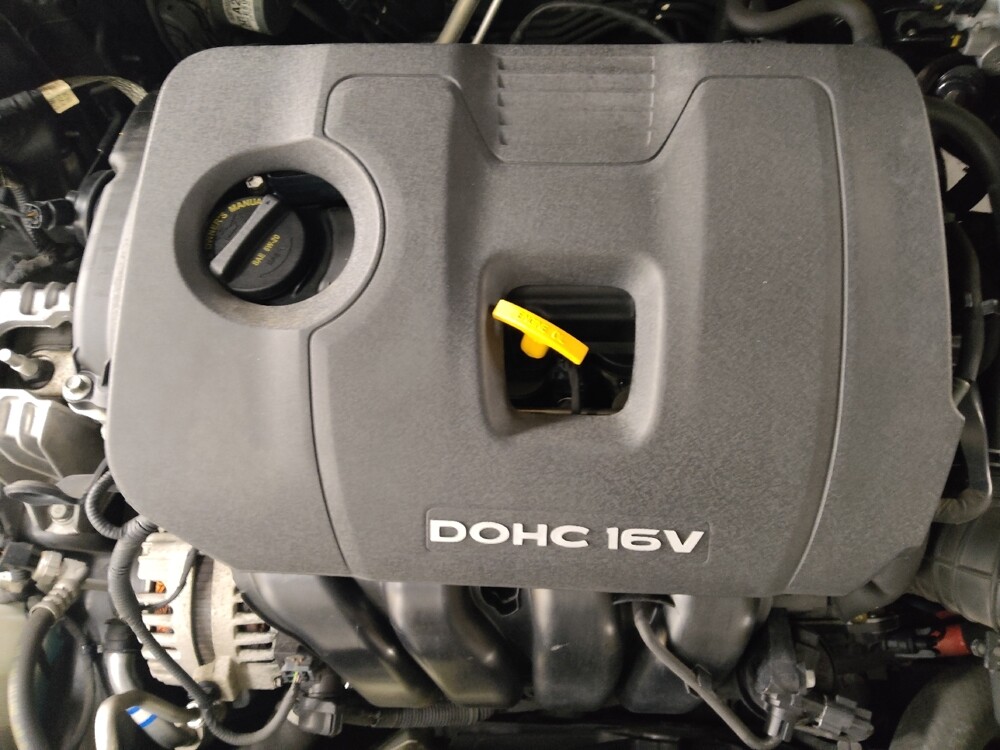 2017 Hyundai Elantra in Macon, GA 31210 - 18115353 30