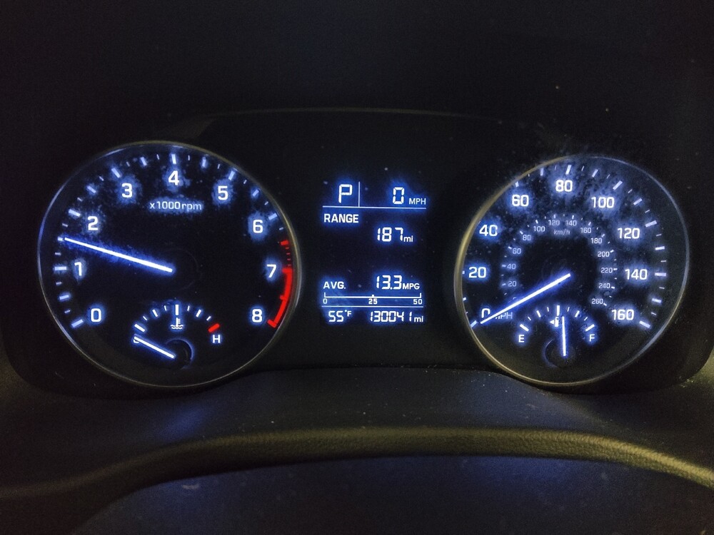 2017 Hyundai Elantra in Macon, GA 31210 - 18115353 23