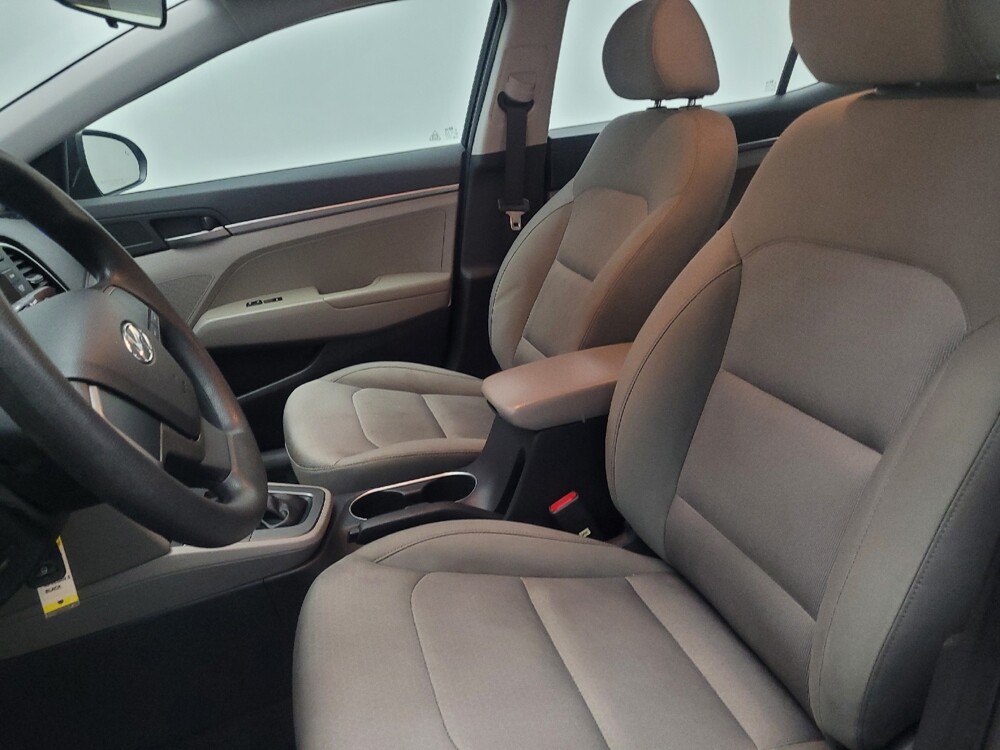 2017 Hyundai Elantra in Macon, GA 31210 - 18115353 17